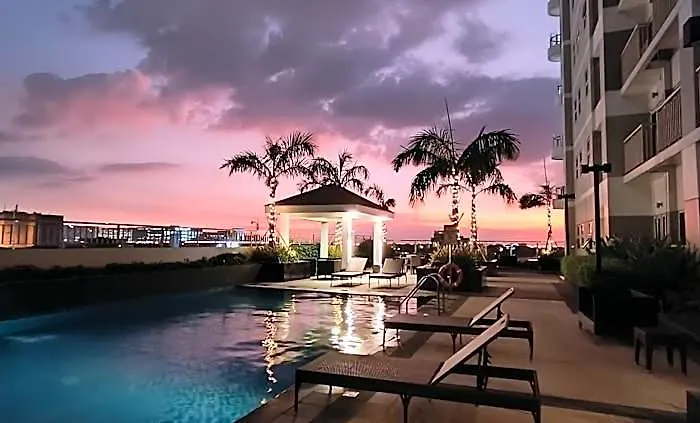Smdc Coast Residences Near Picc World Trade Center Moa