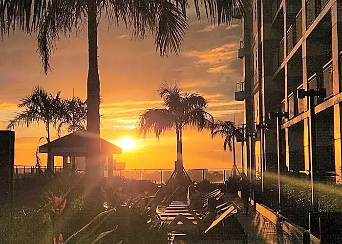Hotel Smdc Coast Residences Near Picc World Trade Center Moa