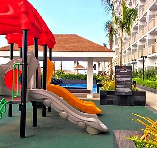 Smdc Coast Residences Near Picc World Trade Center Moa *